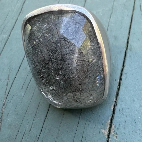 Silver and Black Quartz Gemstone Ring - Picture 13 of 16
